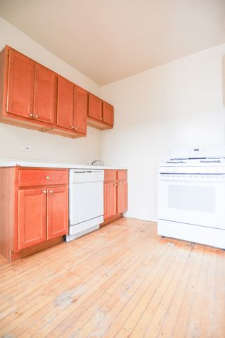 4913 N Glenwood Avenue 3A, Chicago, IL 60640