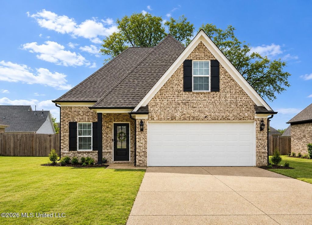 2587 Darlene Street, Southaven, MS 38672 — exterior