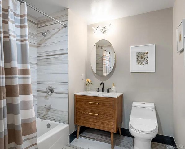 26-15 4 Street 5A, Astoria, NY 11102
