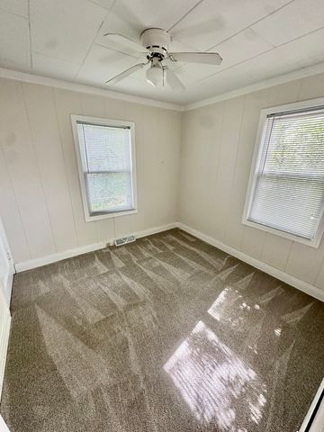 6 N Pistakee Lake Road, Fox Lake, IL 60020