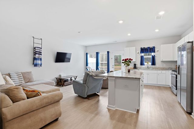 4117 Quincy Adams Lane, North Charleston, SC 29418