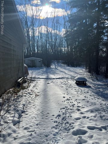 1818 Swaney Road, Walled Lake, MI 48390