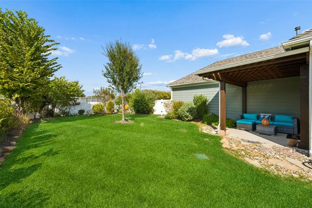 1409 Ellis Lane, Aubrey, TX 76227