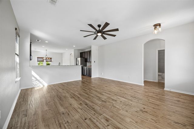 1409 Ellis Lane, Aubrey, TX 76227