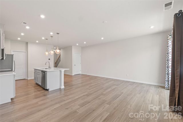5612 Axil Lane, Charlotte, NC 28269