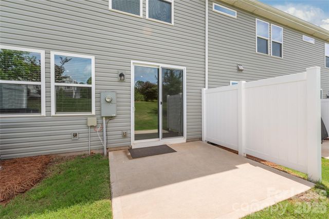 5612 Axil Lane, Charlotte, NC 28269