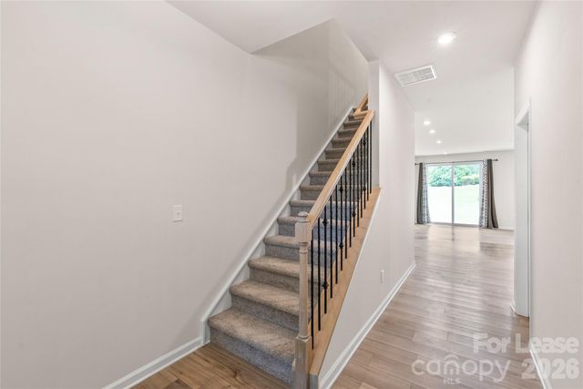 5612 Axil Lane, Charlotte, NC 28269