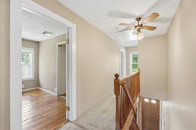 390 Main St, Hampden, MA 01036