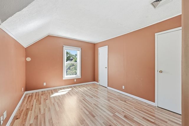 390 Main St, Hampden, MA 01036