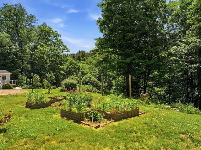 390 Main St, Hampden, MA 01036