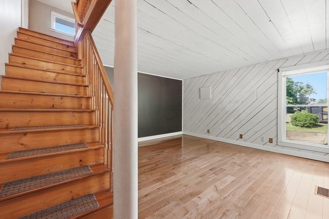 390 Main St, Hampden, MA 01036