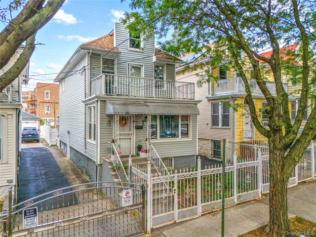667 E 230th Street, Bronx, NY 10466