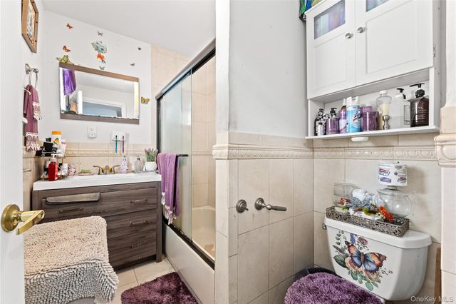 667 E 230th Street, Bronx, NY 10466