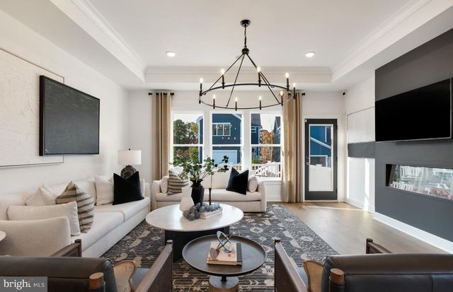 42708 CATTAIL CREEK DR, Leesburg, VA 20176