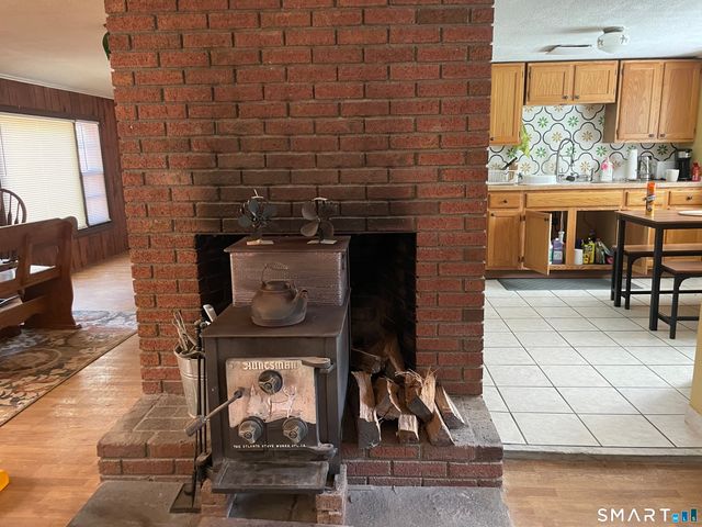 125 Old Sachems Head Road, Guilford, CT 06437
