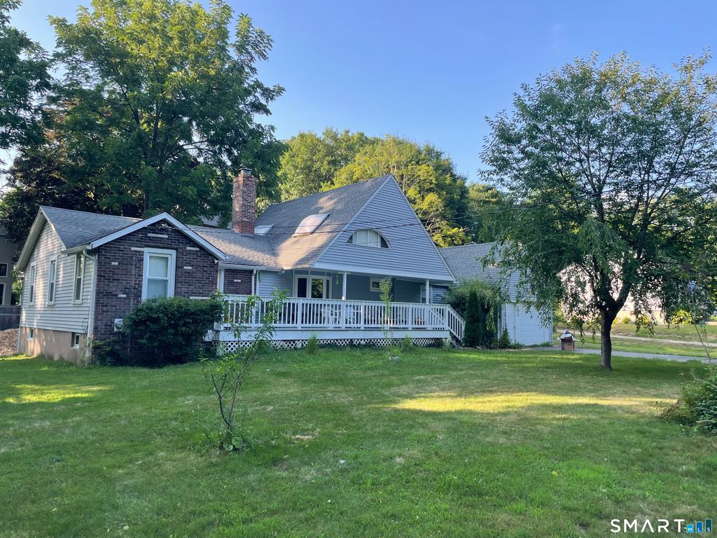 125 Old Sachems Head Road, Guilford, CT 06437