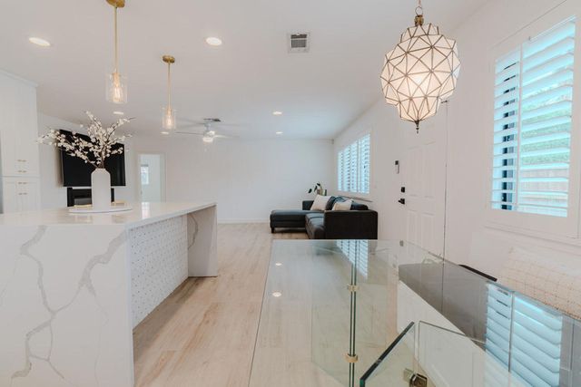 52801 Avenida Alvarado, La Quinta, CA 92253