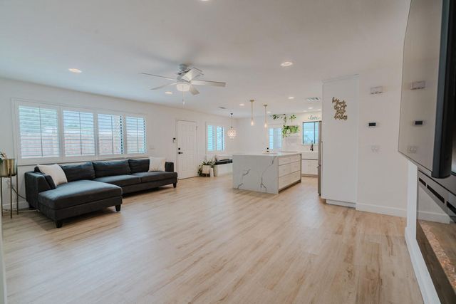 52801 Avenida Alvarado, La Quinta, CA 92253