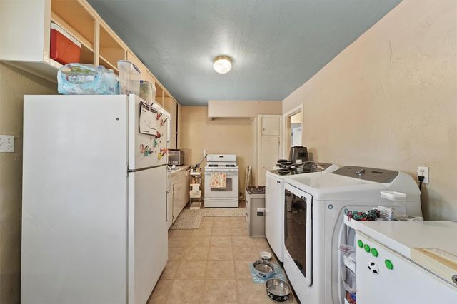 8506 Montridge Drive, Houston, TX 77055