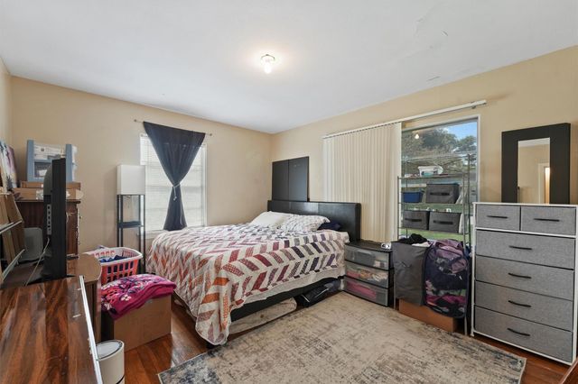 8506 Montridge Drive, Houston, TX 77055