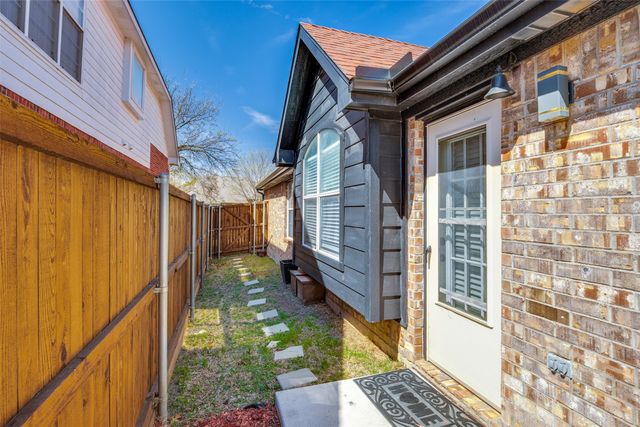 613 Castleford Drive, Allen, TX 75013