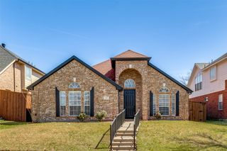613 Castleford Drive, Allen, TX 75013
