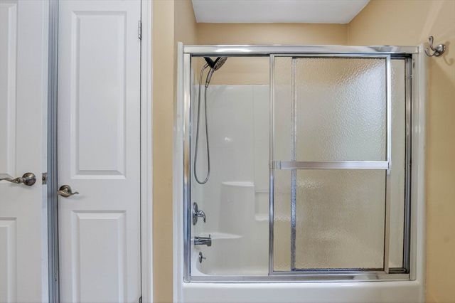 9 Romoli Avenue 9, Attleboro, MA 02703