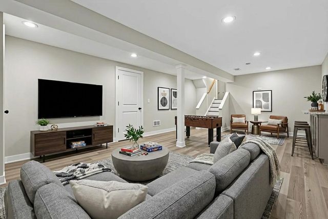 5345 S Nordica Avenue, Chicago, IL 60638