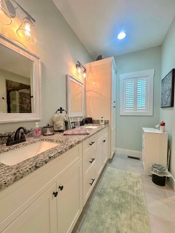 311 Autumn Hills Dr, Rickman, TN 38580