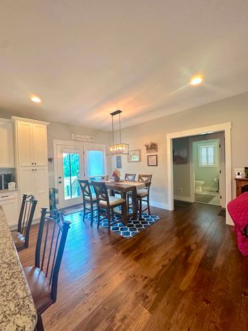311 Autumn Hills Dr, Rickman, TN 38580