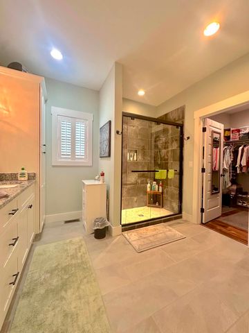 311 Autumn Hills Dr, Rickman, TN 38580