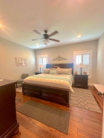 311 Autumn Hills Dr, Rickman, TN 38580