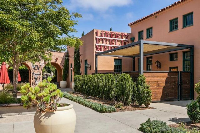 2759 E Bainbridge Road, San Diego, CA 92106