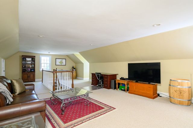 36 Stone Meadow Ln, Hanover, MA 02339