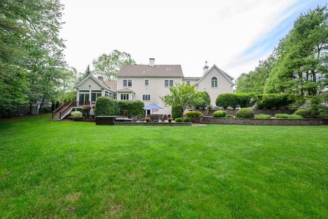 36 Stone Meadow Ln, Hanover, MA 02339