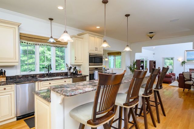 36 Stone Meadow Ln, Hanover, MA 02339