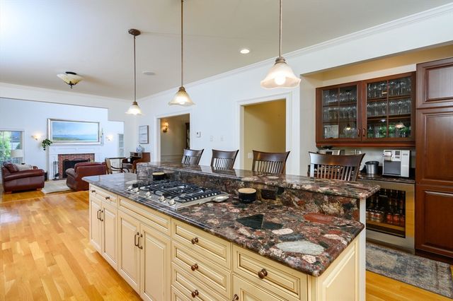 36 Stone Meadow Ln, Hanover, MA 02339