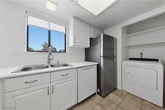 5159 Caliente Street 163, Las Vegas, NV 89119