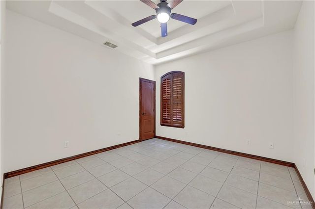 3120 Hawthorne Avenue, Edinburg, TX 78539