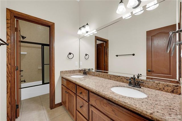 3120 Hawthorne Avenue, Edinburg, TX 78539