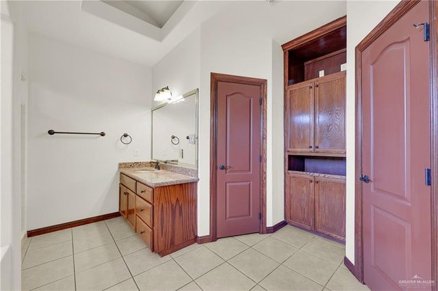 3120 Hawthorne Avenue, Edinburg, TX 78539