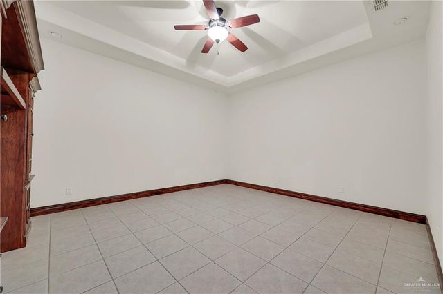 3120 Hawthorne Avenue, Edinburg, TX 78539