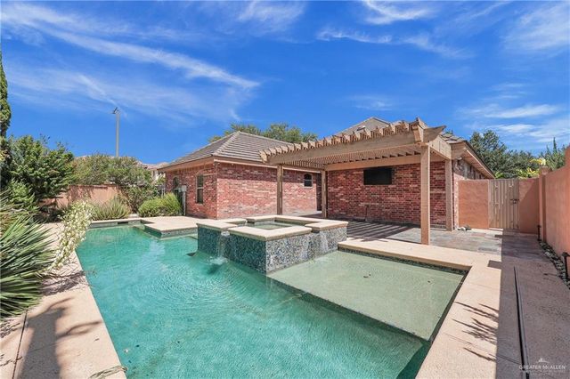 3120 Hawthorne Avenue, Edinburg, TX 78539