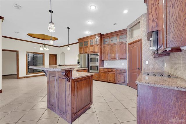 3120 Hawthorne Avenue, Edinburg, TX 78539