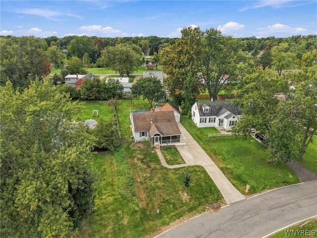 99 Willow Drive, Tonawanda, NY 14150