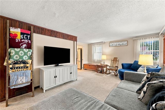 99 Willow Drive, Tonawanda, NY 14150