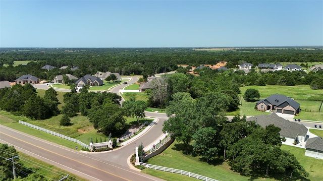 8312 Wren Way, Guthrie, OK 73044