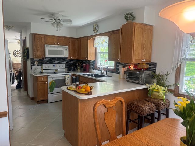 3453 POND VIEW Drive, Millcreek, PA 16506