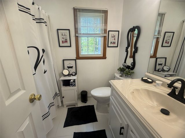 3453 POND VIEW Drive, Millcreek, PA 16506