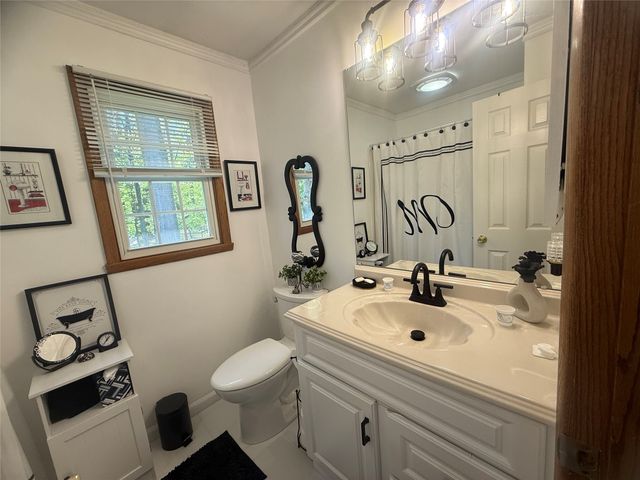 3453 POND VIEW Drive, Millcreek, PA 16506